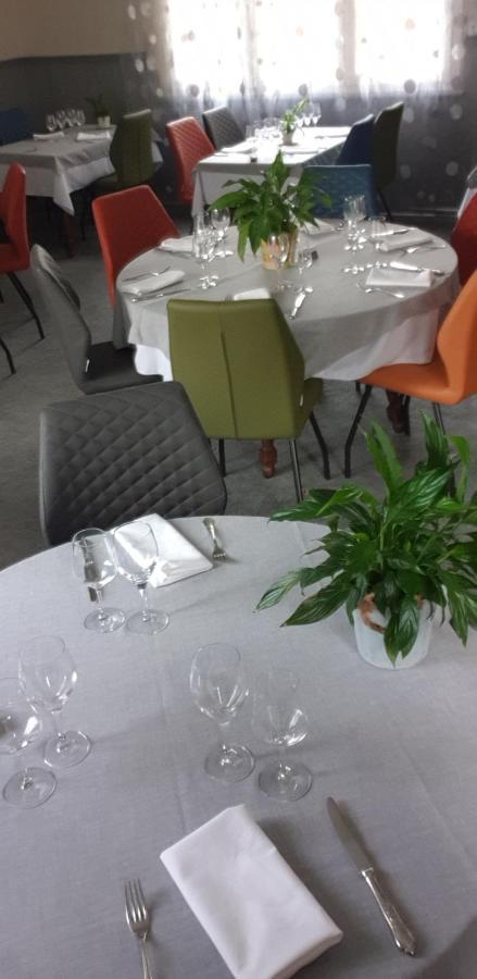 Logis Doubs Rivage Hotel Charette-Varennes Exterior foto